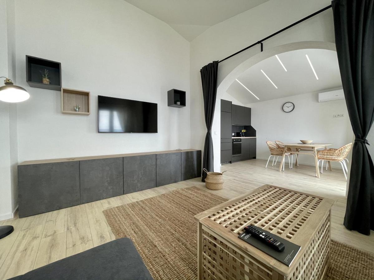 Lambda Holiday Apartments Jesenice  Exteriér fotografie