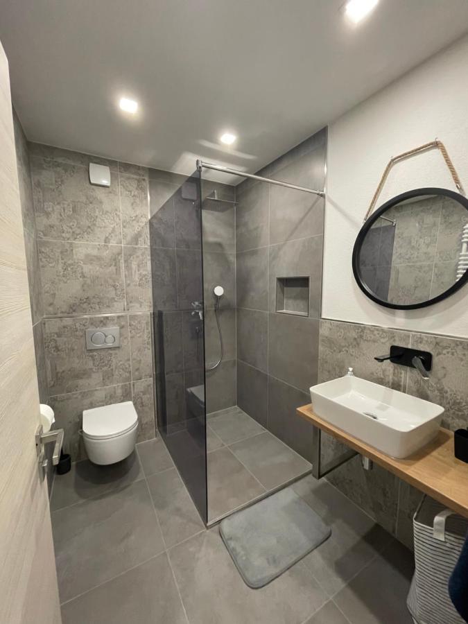 Lambda Holiday Apartments Jesenice  Exteriér fotografie
